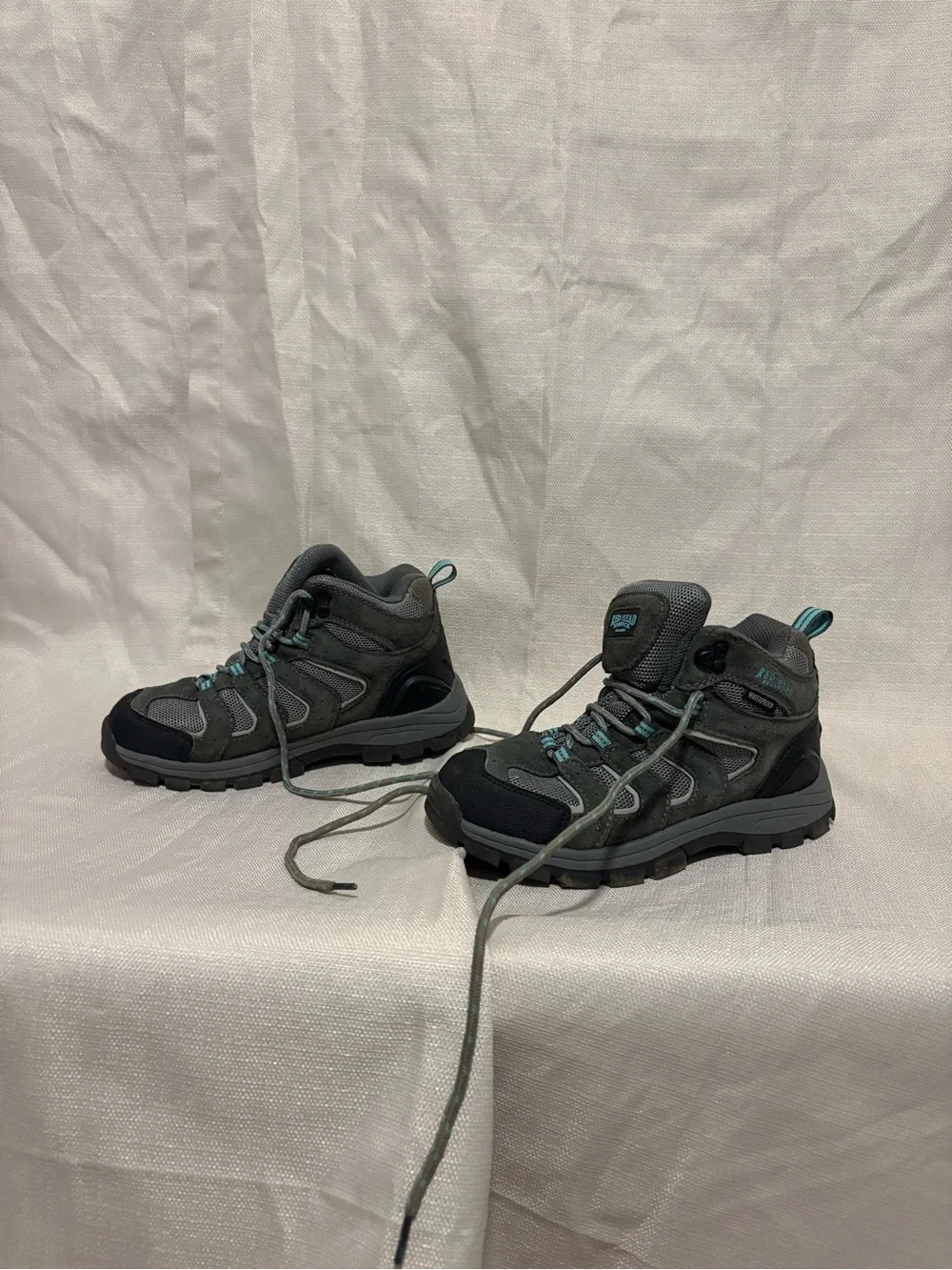 RedHead Grey and Teal Women's Ankle Hiking Booties